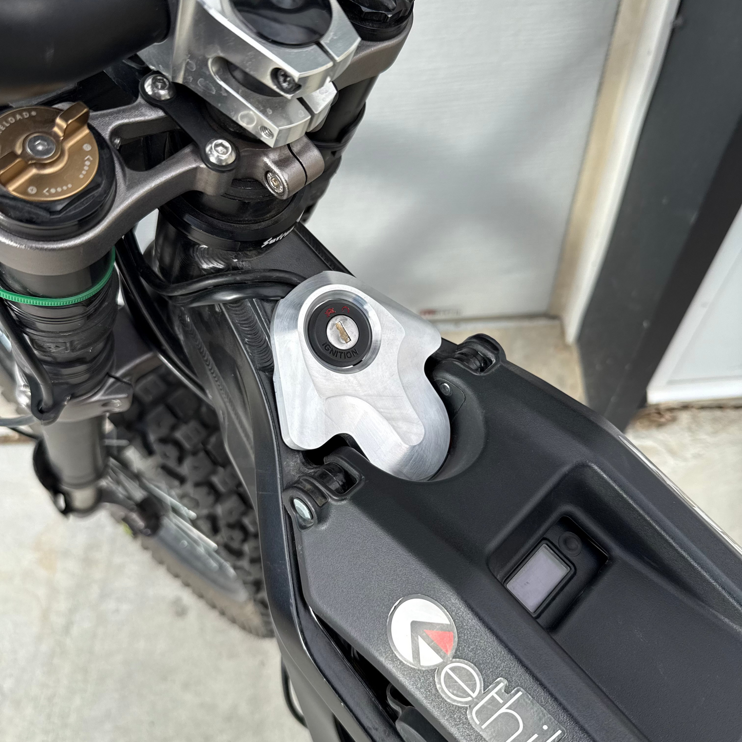 Theft resistant Billet LBX ignition covers